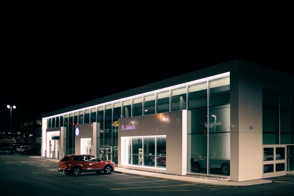 How to Negotiate at the Dealership Without the Stress