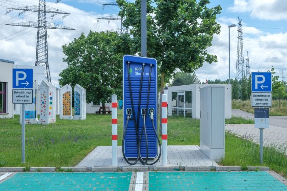 Buying a Used EV in 2026? Check the Battery Like Your Wallet Depends On It