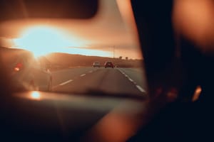 Sun Glare Season Is Back: Why Late-September Commutes Turn Dangerous