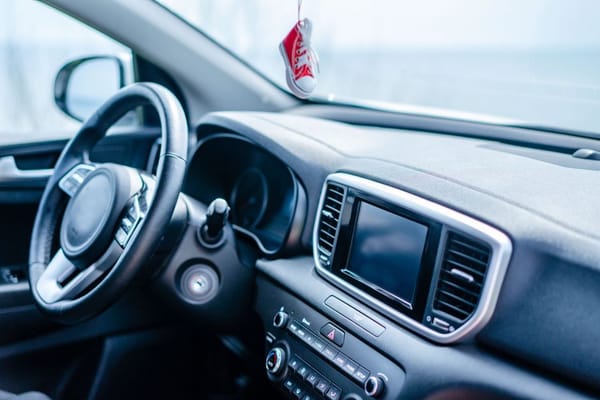 Car Air Conditioning: Maintenance and When to Recharge